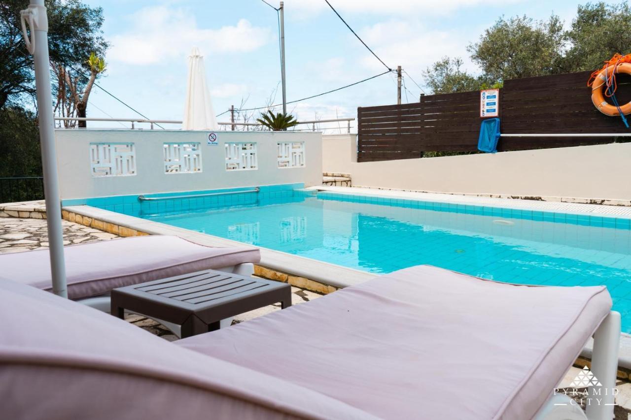 Villa Poseidon Agios Spyridon  エクステリア 写真
